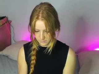Sensual petite girl foxie