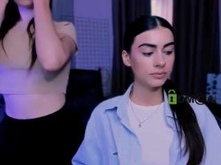 jools-king Live Webcam on CamSoda