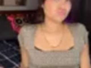 lillytillercam webcam