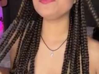 lillytillercam Live Webcam on CamSoda