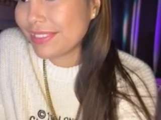 lillytillercam webcam