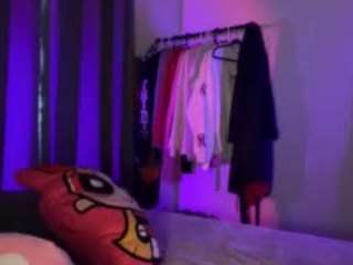 lillytillercam webcam