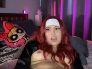 lillytillercam webcam