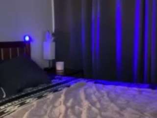 lillytillercam webcam