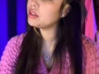 lillytillercam webcam