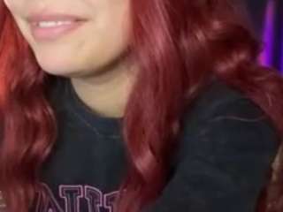 lillytillercam webcam