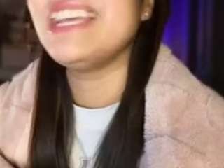 lillytillercam live cam profile