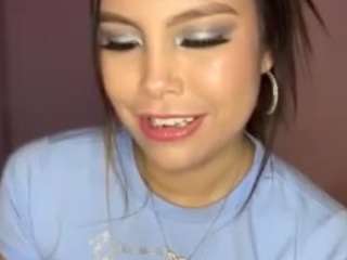 lillytillercam webcam