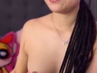 lillytillercam webcam