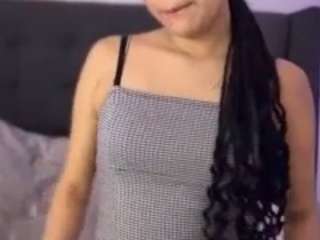 lillytillercam webcam