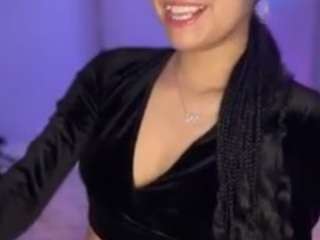 lillytillercam webcam