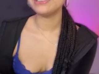 lillytillercam webcam