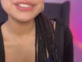 lillytillercam Live Webcam on CamSoda