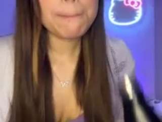 lillytillercam webcam