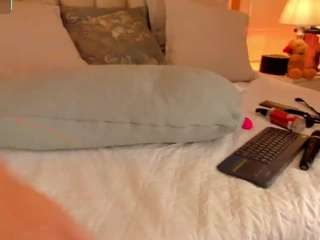 maddieparker's CamSoda show and profile