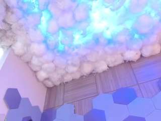 milagracce's CamSoda show and profile