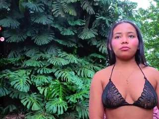 sophiaguzman Live Webcam on CamSoda