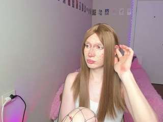 yoi-mika Live Webcam on CamSoda