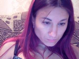 kiss-lovely Live Webcam on CamSoda