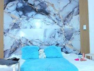  lunahoott chat room