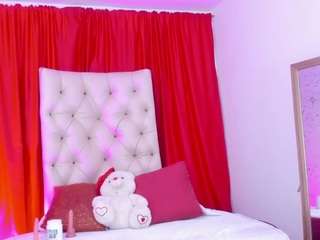  lunahoott chat room