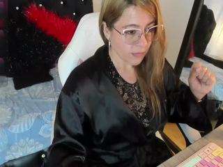  vivi-queen chat room