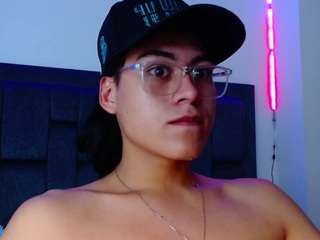 bladesensual - Live Cam