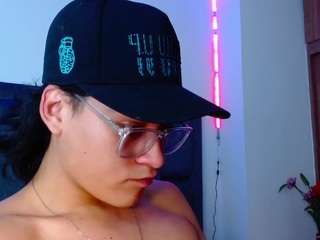 bladesensual Webcam Model Profile