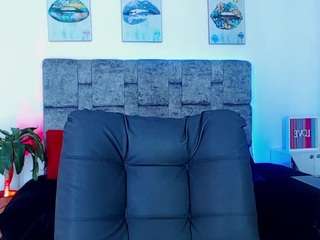 bladesensual webcam model