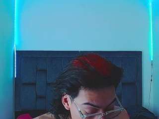 bladesensual webcam model