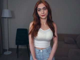 coralavanzato Live Webcam on CamSoda