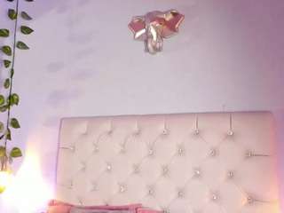  isabella-flowers chat room