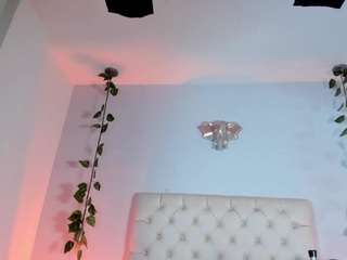 isabella-flowers camsoda