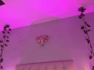 isabella-flowers webcam model