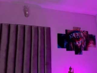 isabella-flowers webcam