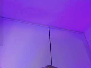 isabella-flowers live