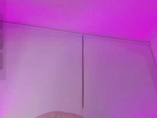 Isabella-Flowers live cam preview