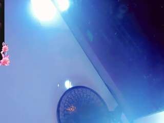 katalina-hot1 webcam model