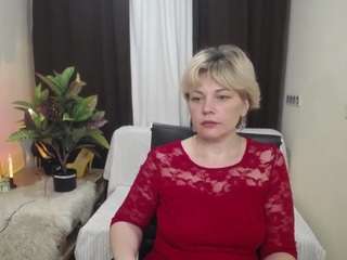 ladyelina from CamSoda