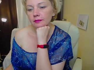 ladyelina Live Webcam on CamSoda