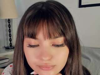 lennalalone Live Webcam on CamSoda