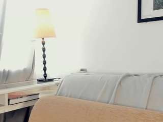 LennaLalone live cam preview