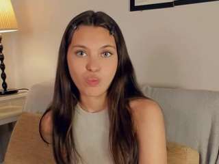 LennaLalone live cam preview