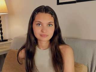 LennaLalone live cam preview