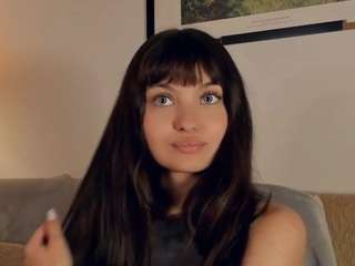 LennaLalone live cam preview
