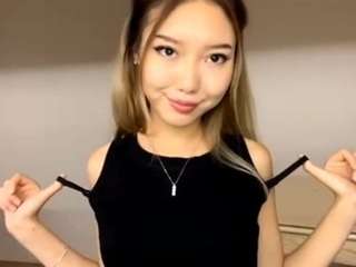 angelikanearing Live Webcam on CamSoda