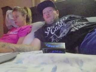 funcouple42 Live Webcam on CamSoda