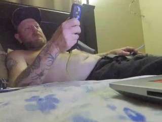 funcouple42 Live Webcam on CamSoda