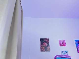 hailey-hadid Live Webcam on CamSoda