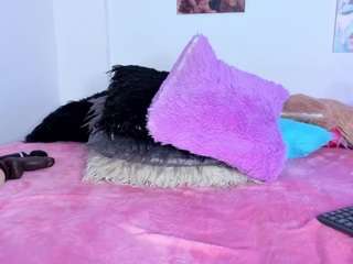 hailey-hadid live cam profile